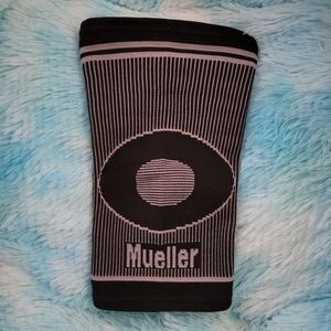 Unisex knee brace